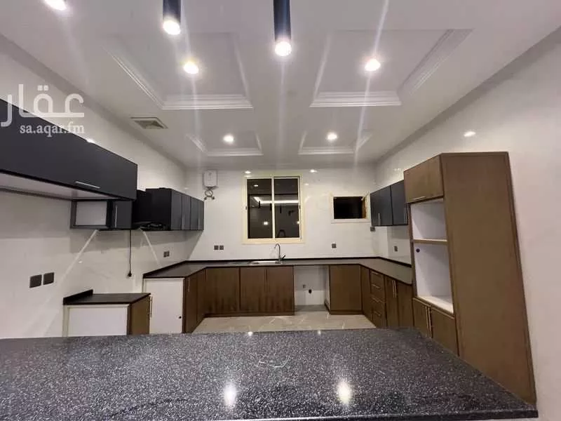 3 bedroom apartment in Al Yaqout 5