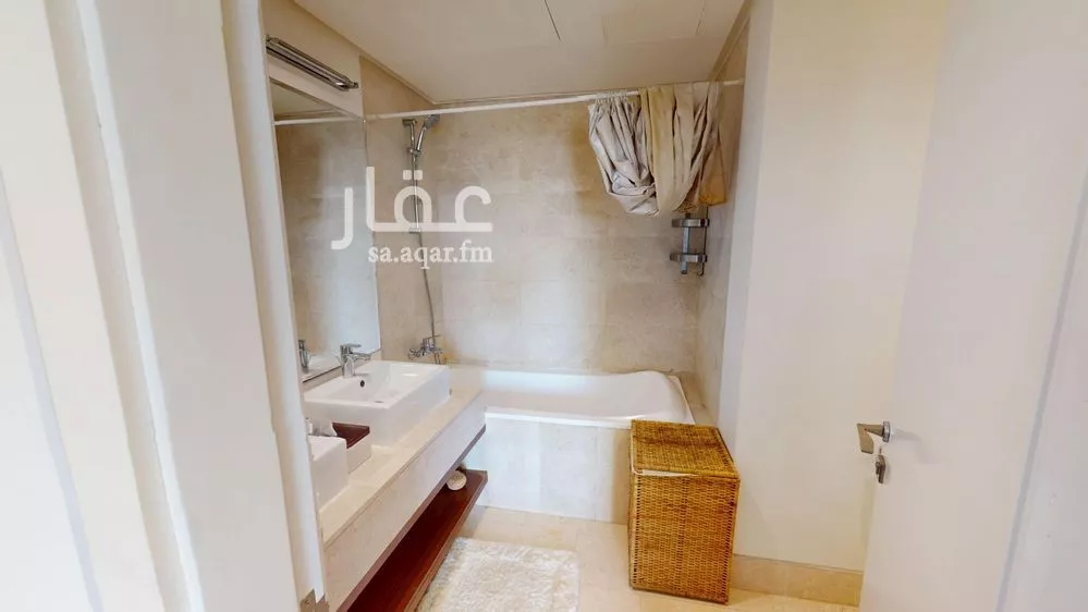 4 bedroom apartment in Al Nahda 4