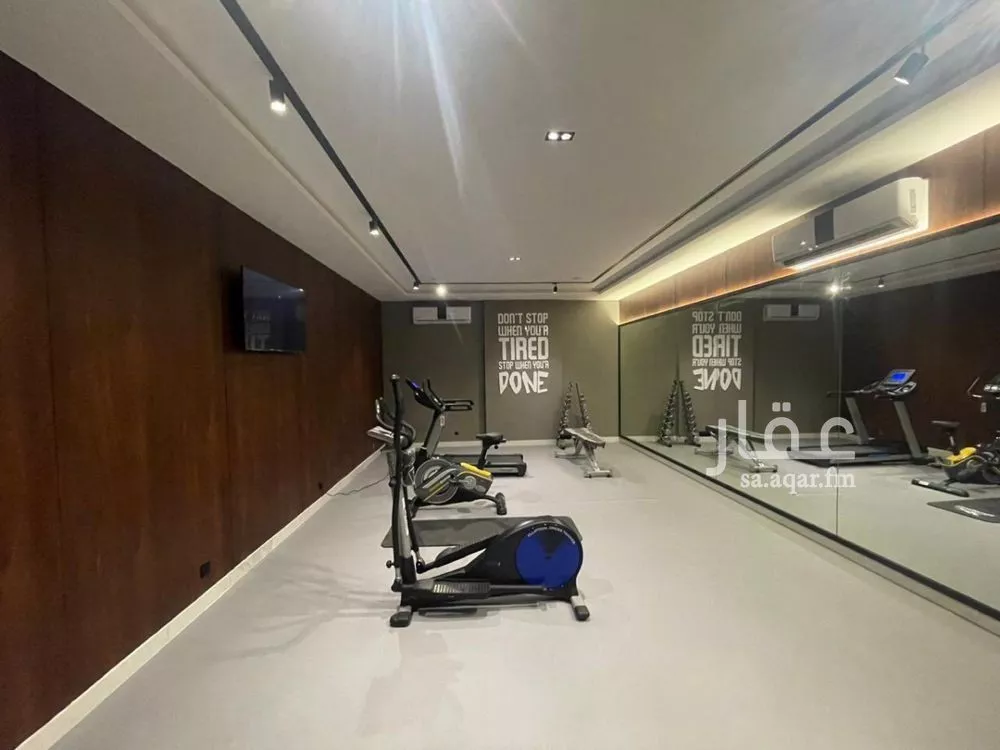 4 bedroom apartment in Al Rawdah 7