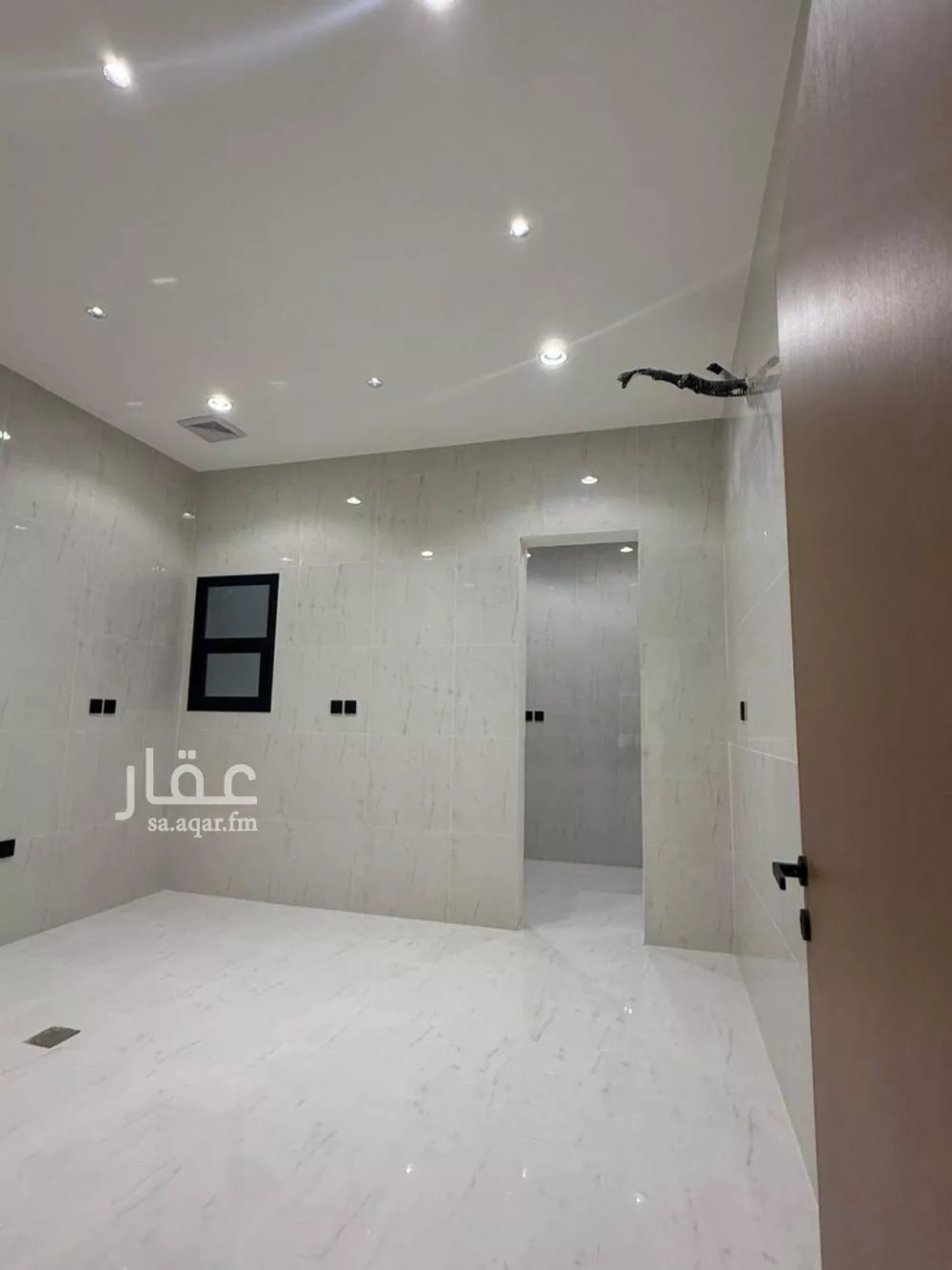 5 bedroom villa in Al Yaqout 7