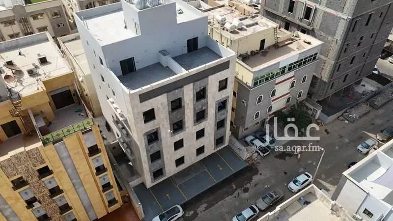 شقة 4 غرف في الروضة 5