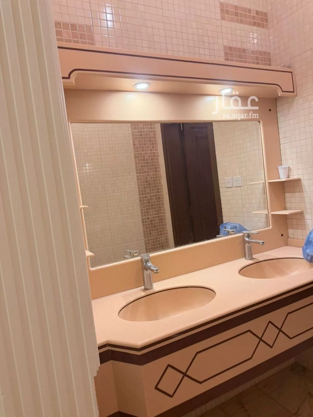 8 bedroom floor in Taibah 14