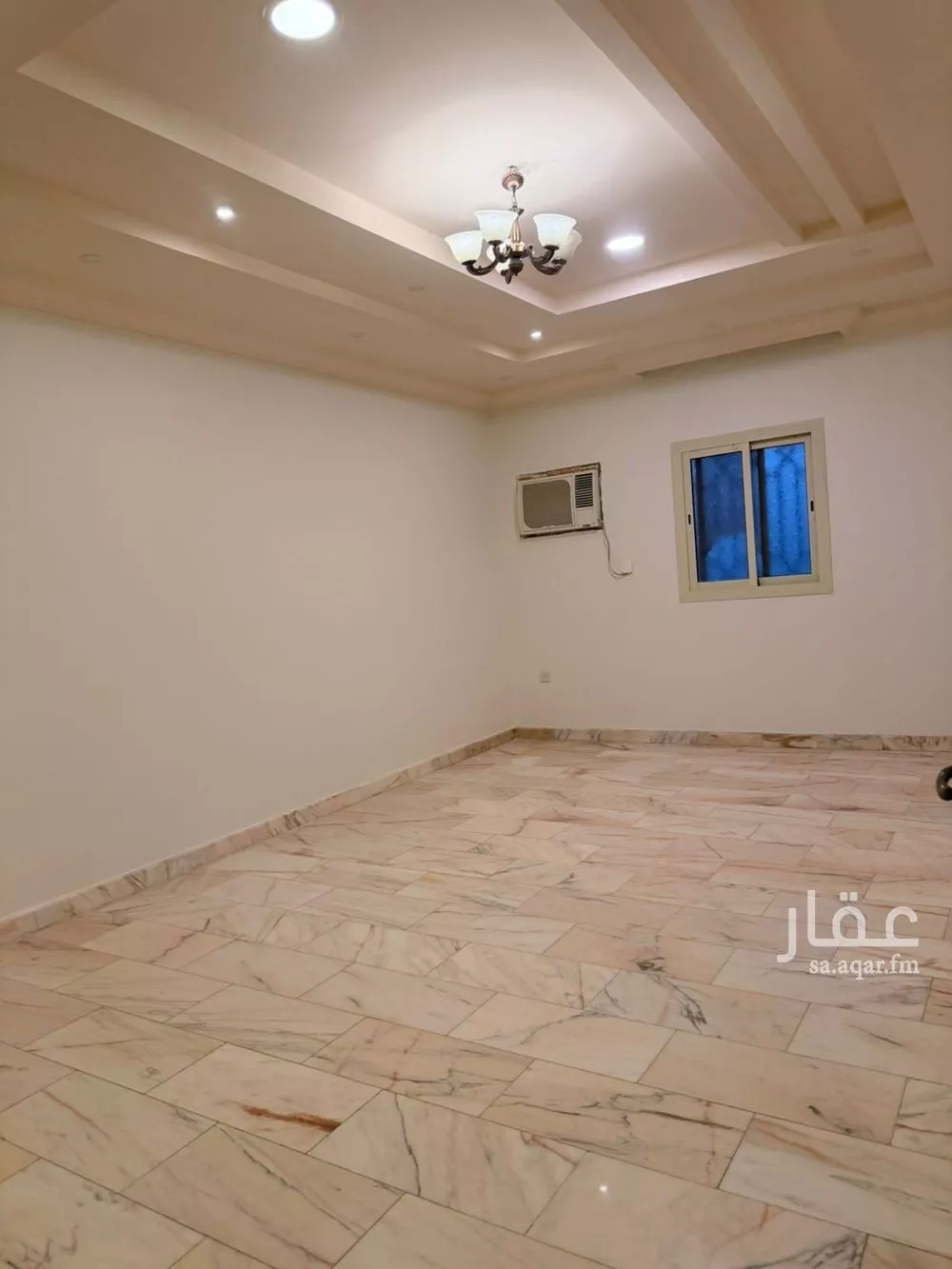 8 bedroom floor in Taibah 5