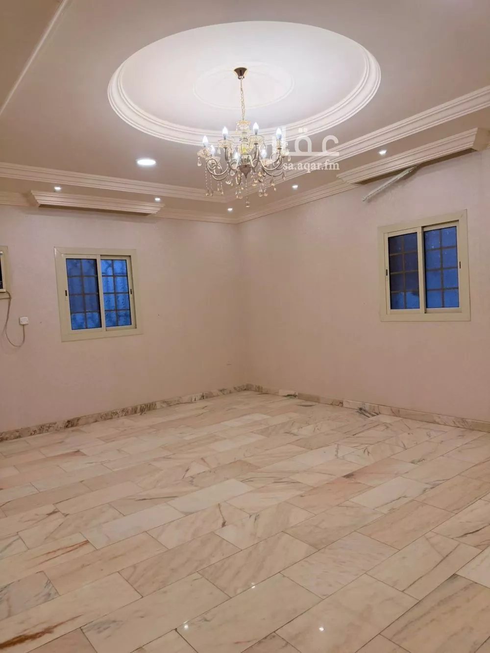 8 bedroom floor in Taibah 9