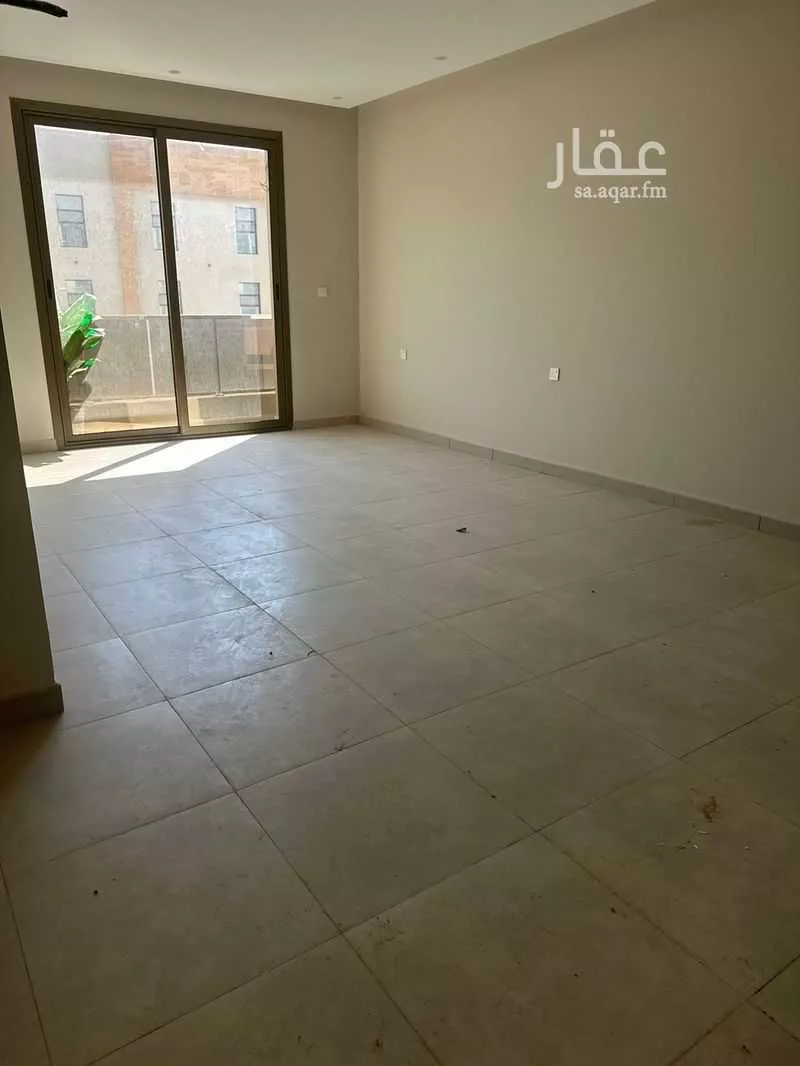 شقة 4 غرف في طيبة 2