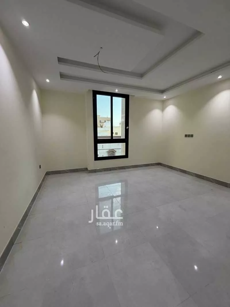 4 bedroom apartment in Al Rabwa 2