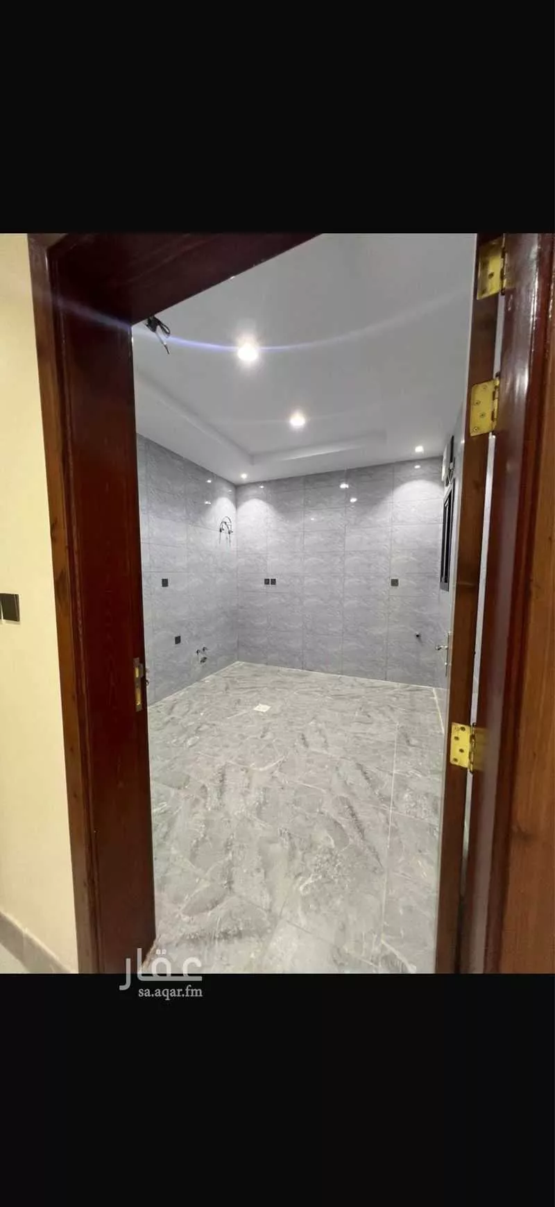 4 bedroom apartment in Al Rabwa 8