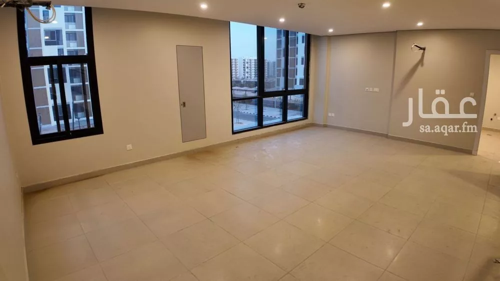 6 bedroom apartment in Al Hamdaniyah 11