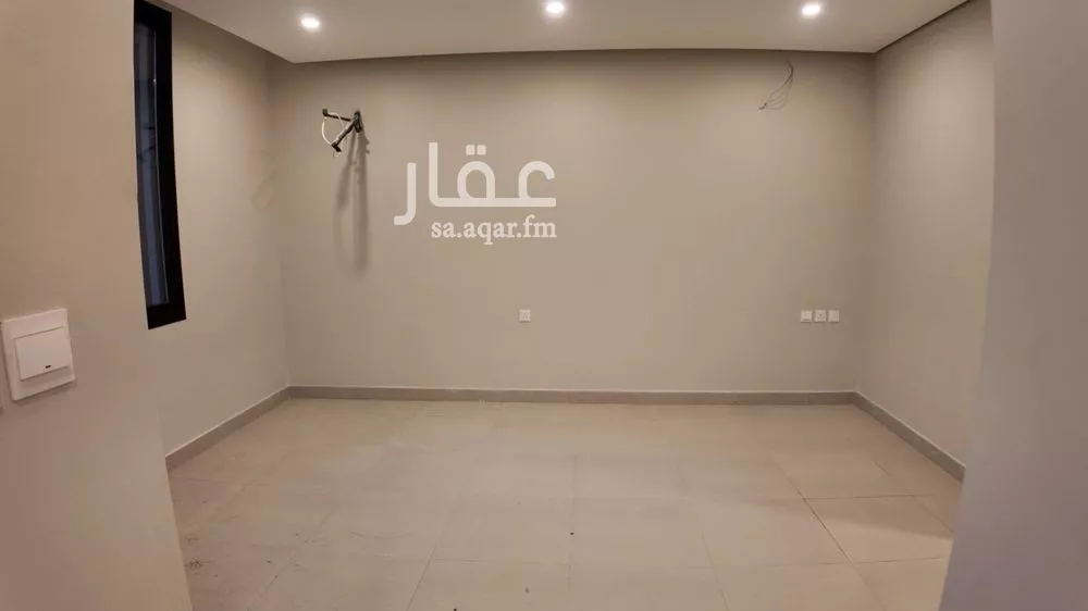 6 bedroom apartment in Al Hamdaniyah 8