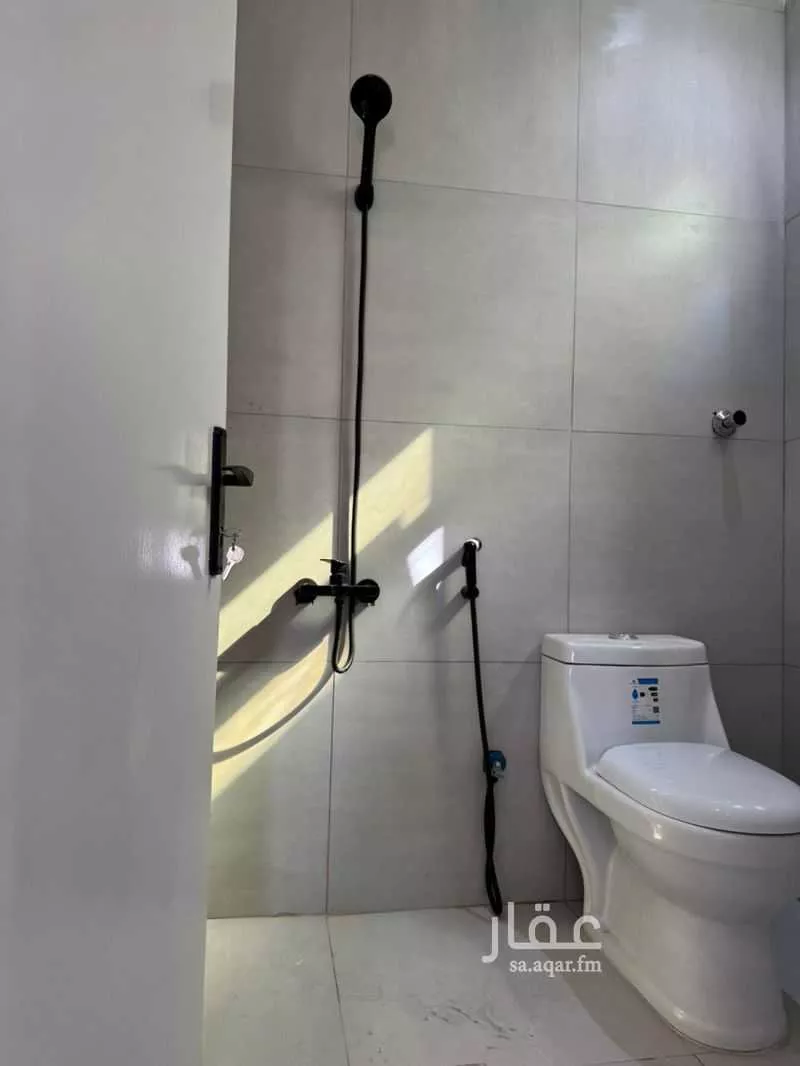 1 bedroom apartment in Al Aridh 6