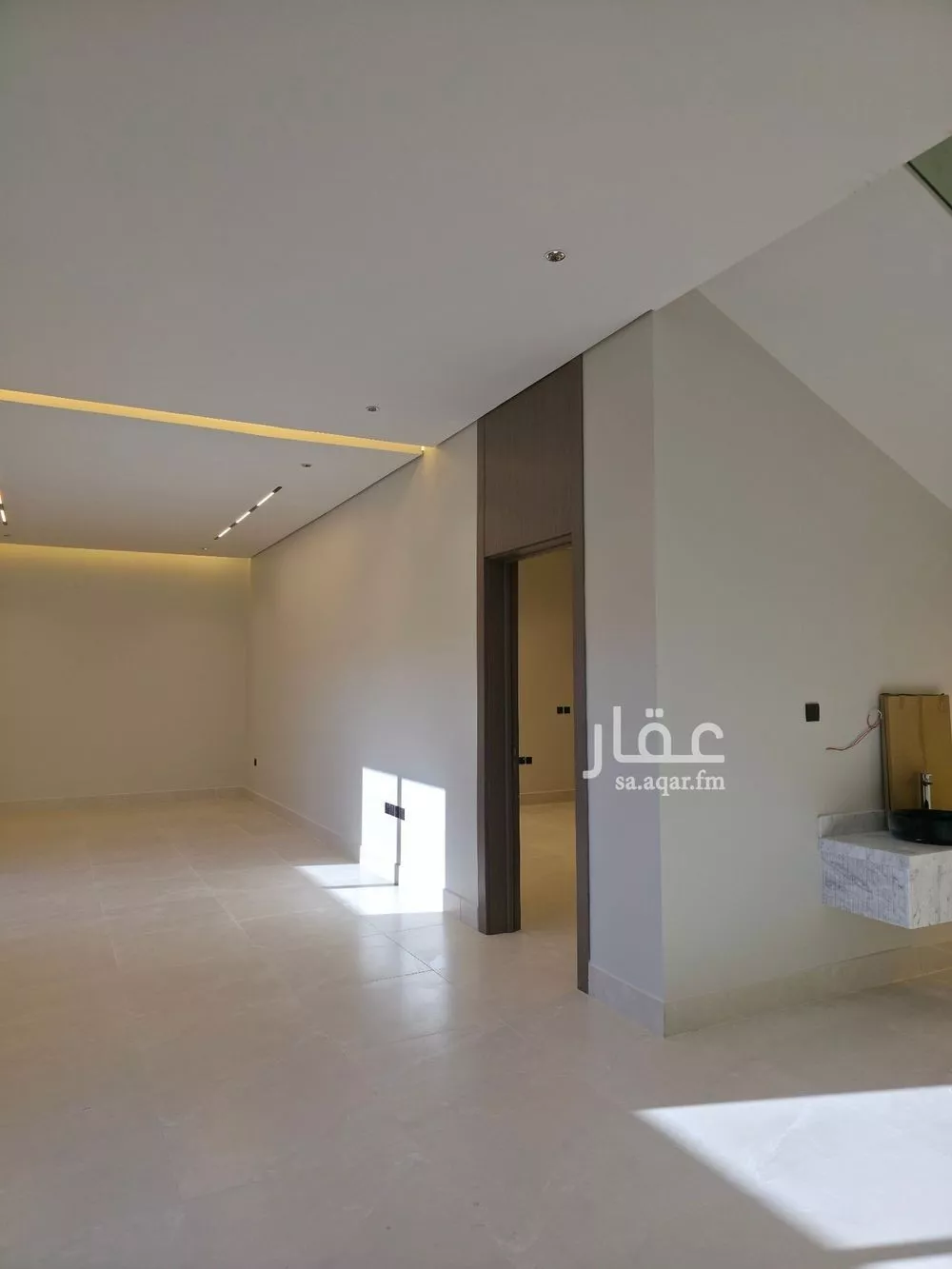 5 bedroom villa in Al Rawdah, Riyadh 14