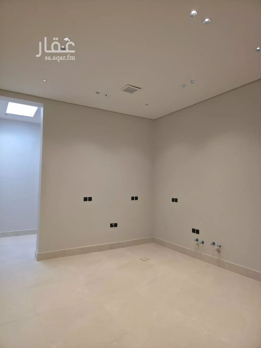 5 bedroom villa in Al Rawdah, Riyadh 18