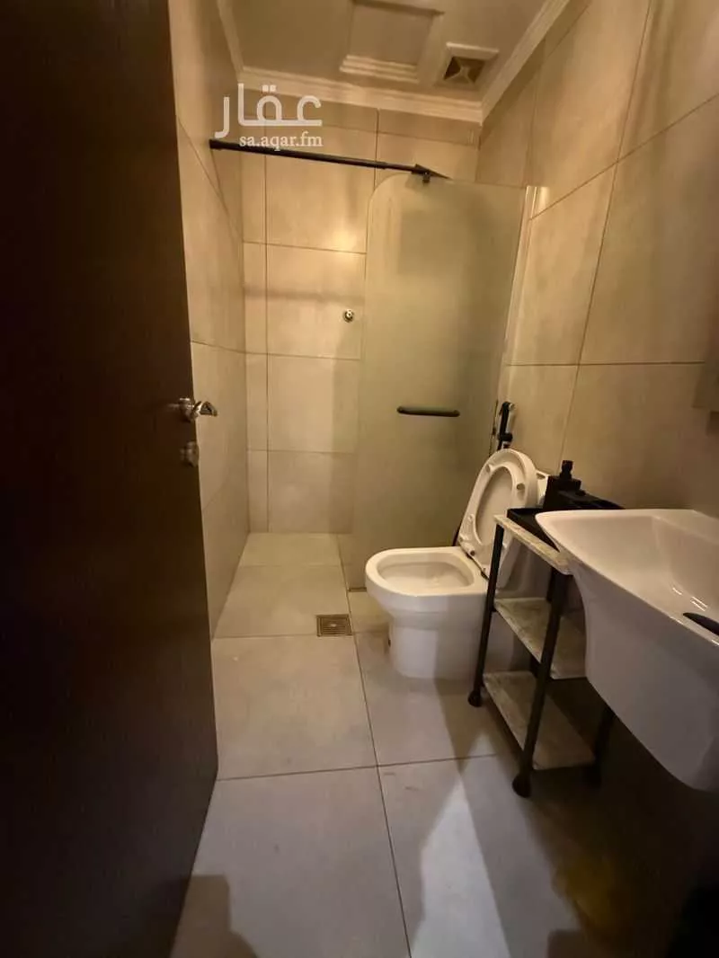 3 bedroom apartment in Al Salamah 14
