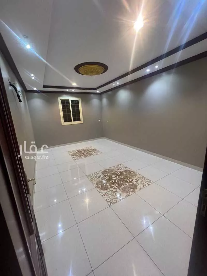 شقة 5 غرف في الريان 4