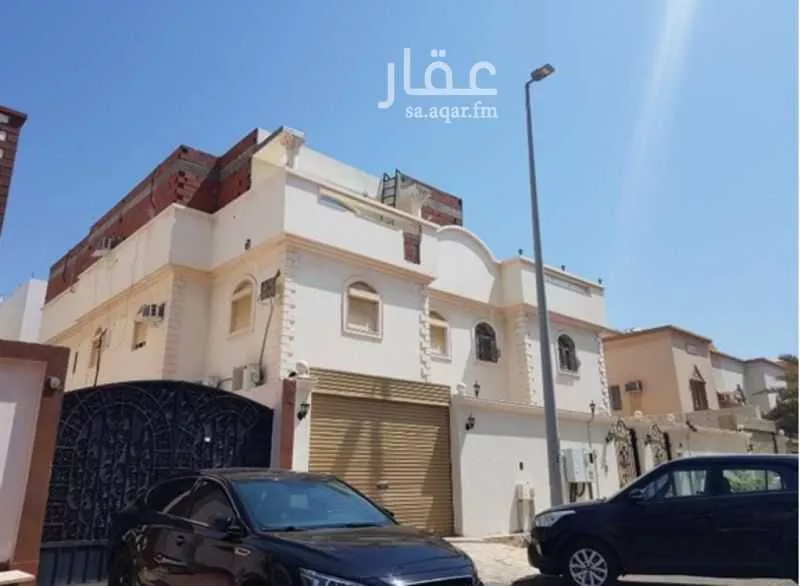 فيلا 4 غرف في البساتين، جدة 5