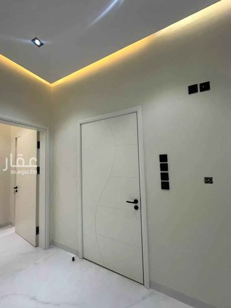 شقة 4 غرف في الياقوت 18
