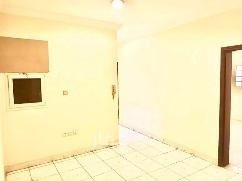 3 bedroom apartment in Al Sharafiyah 17
