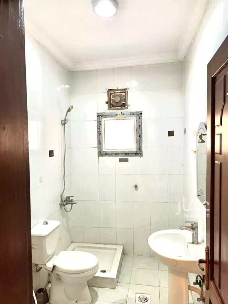 3 bedroom apartment in Al Sharafiyah 3