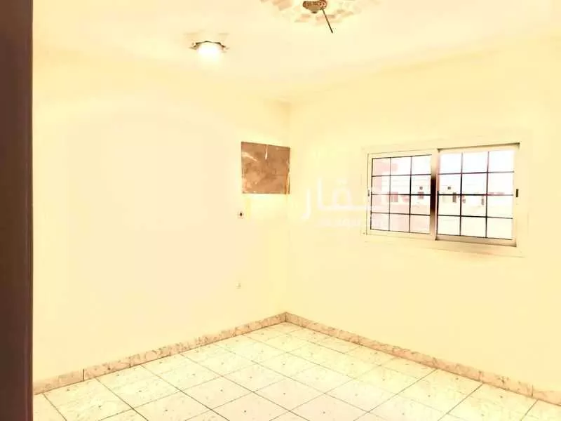 3 bedroom apartment in Al Sharafiyah 10
