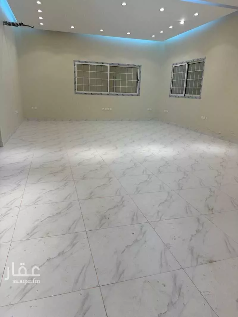 3 bedroom apartment in Al Sawari 3
