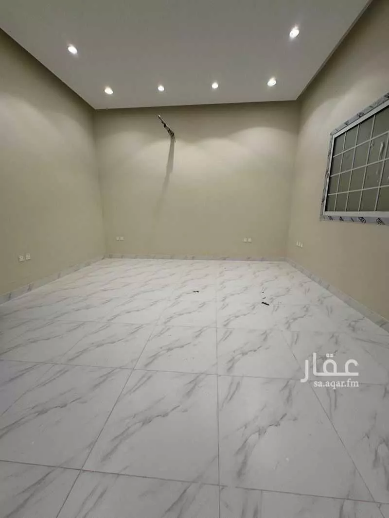 3 bedroom apartment in Al Sawari 5