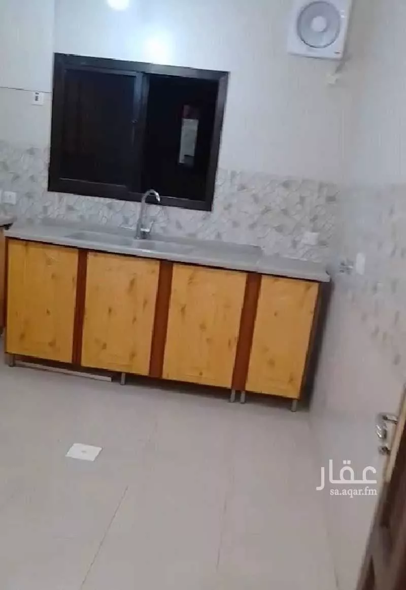 شقة 4 غرف في الصفا 4