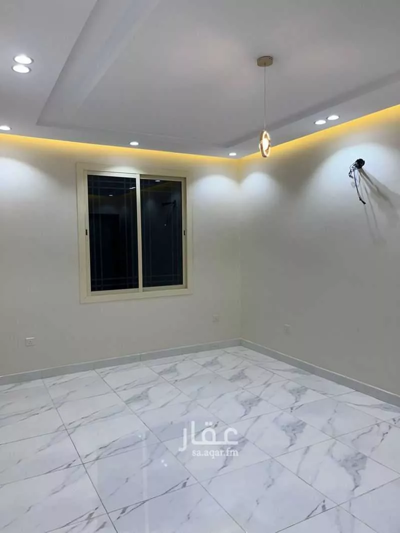 6 bedroom apartment in Al Salamah 7