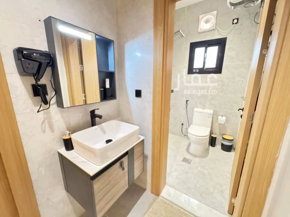 1 bedroom apartment in Al Salamah 15