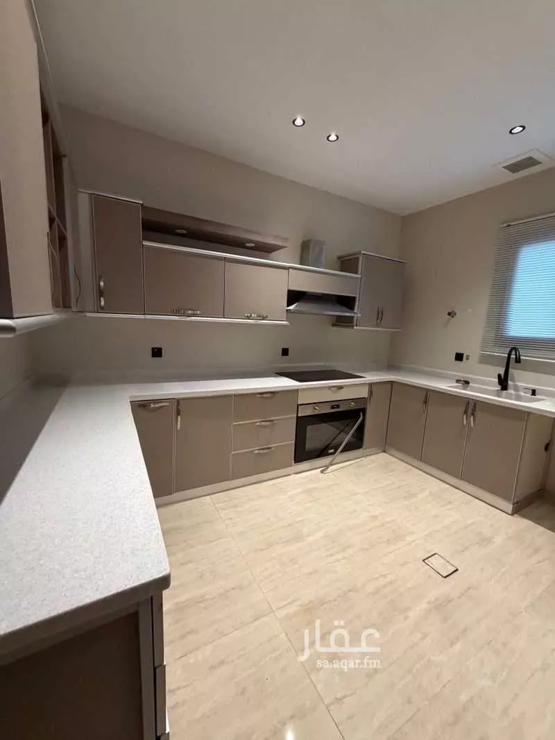 3 bedroom apartment in Al Muntazah, Eastern Province 3