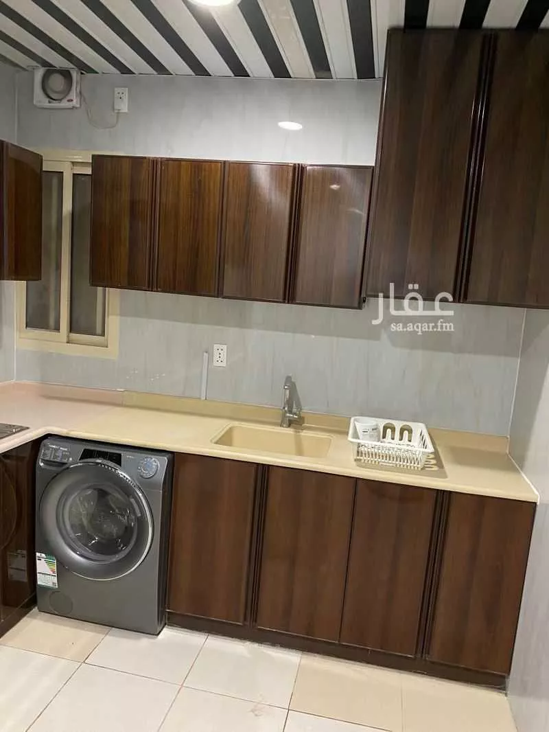 2 bedroom apartment in Al Nuzhah, Eastern Province 5
