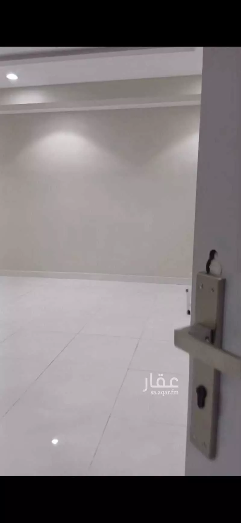 2 bedroom apartment in Al Sharafiyah, Jeddah 11