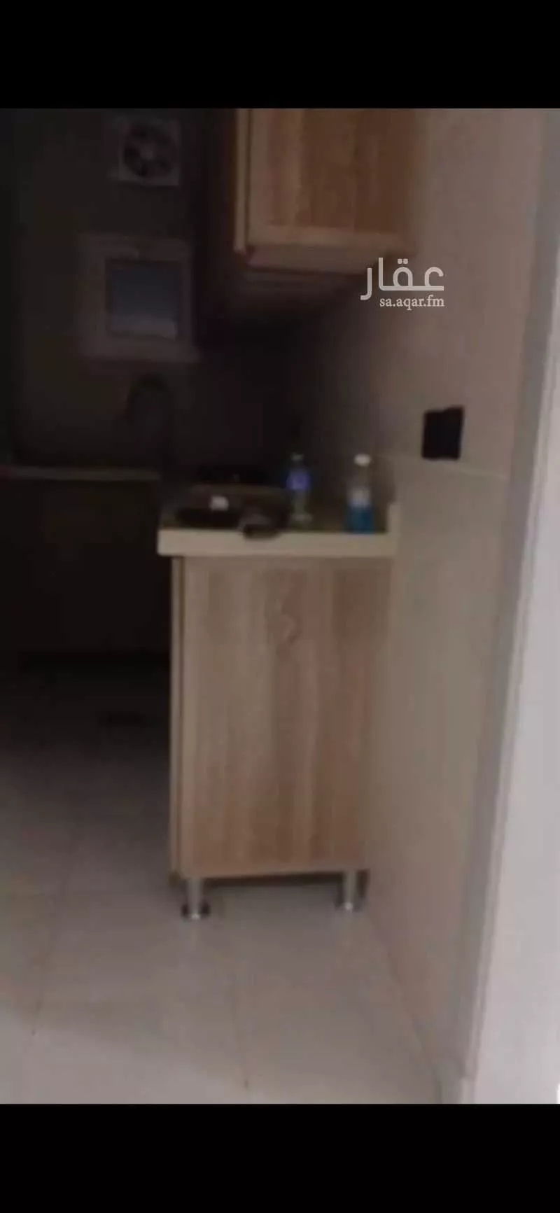 2 bedroom apartment in Al Sharafiyah, Jeddah 4