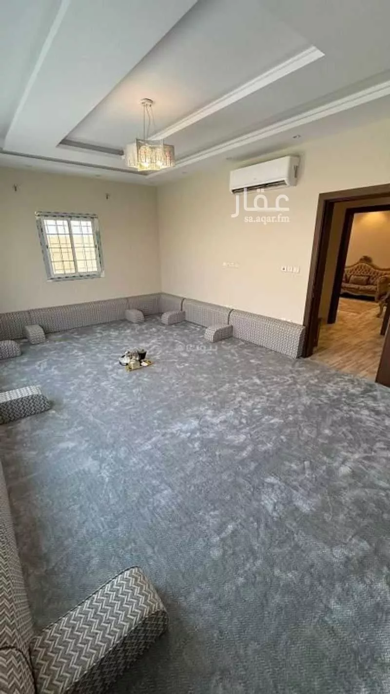 5 bedroom villa in Az Zomorod 3