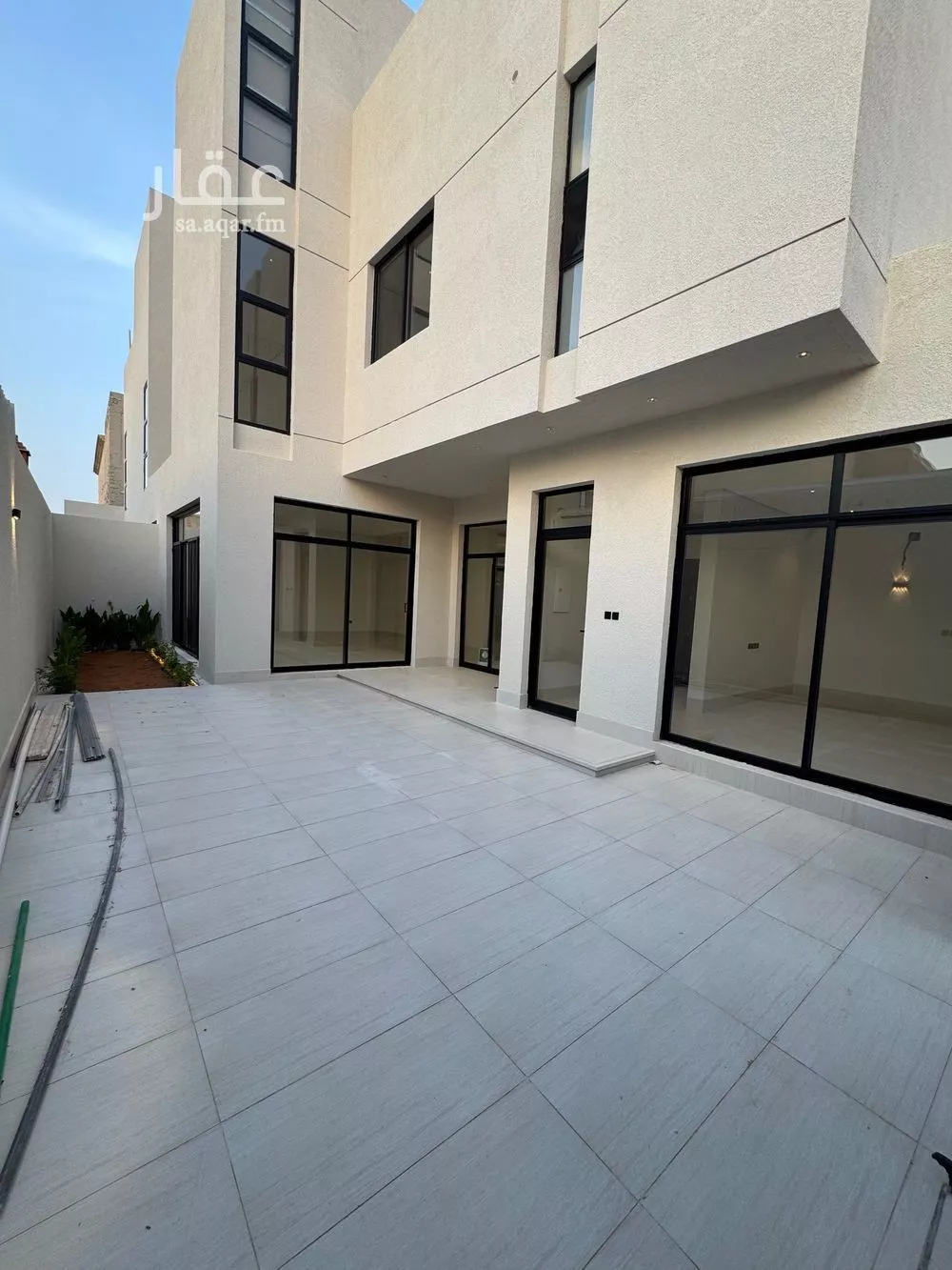 4 bedroom villa in Al Zahrah, Riyadh 5
