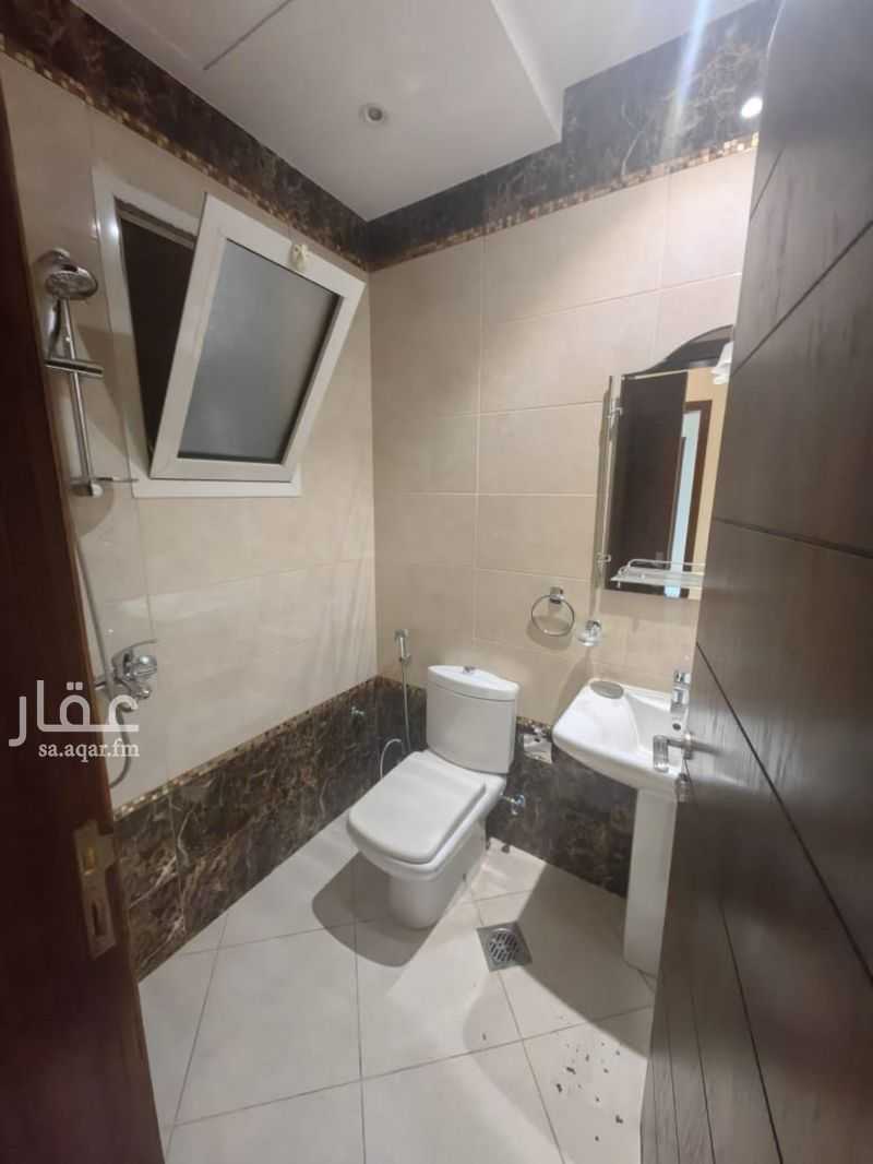 شقة 4 غرف في الورود، جدة 11