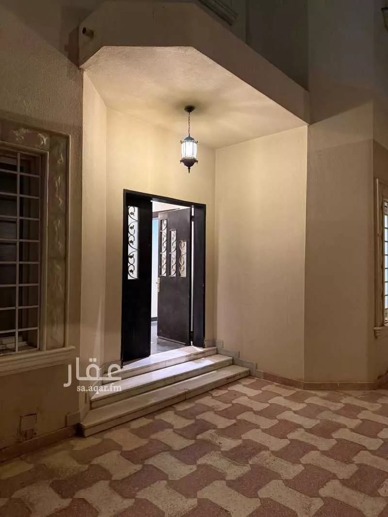 3 bedroom villa in Shubra, Riyadh 2