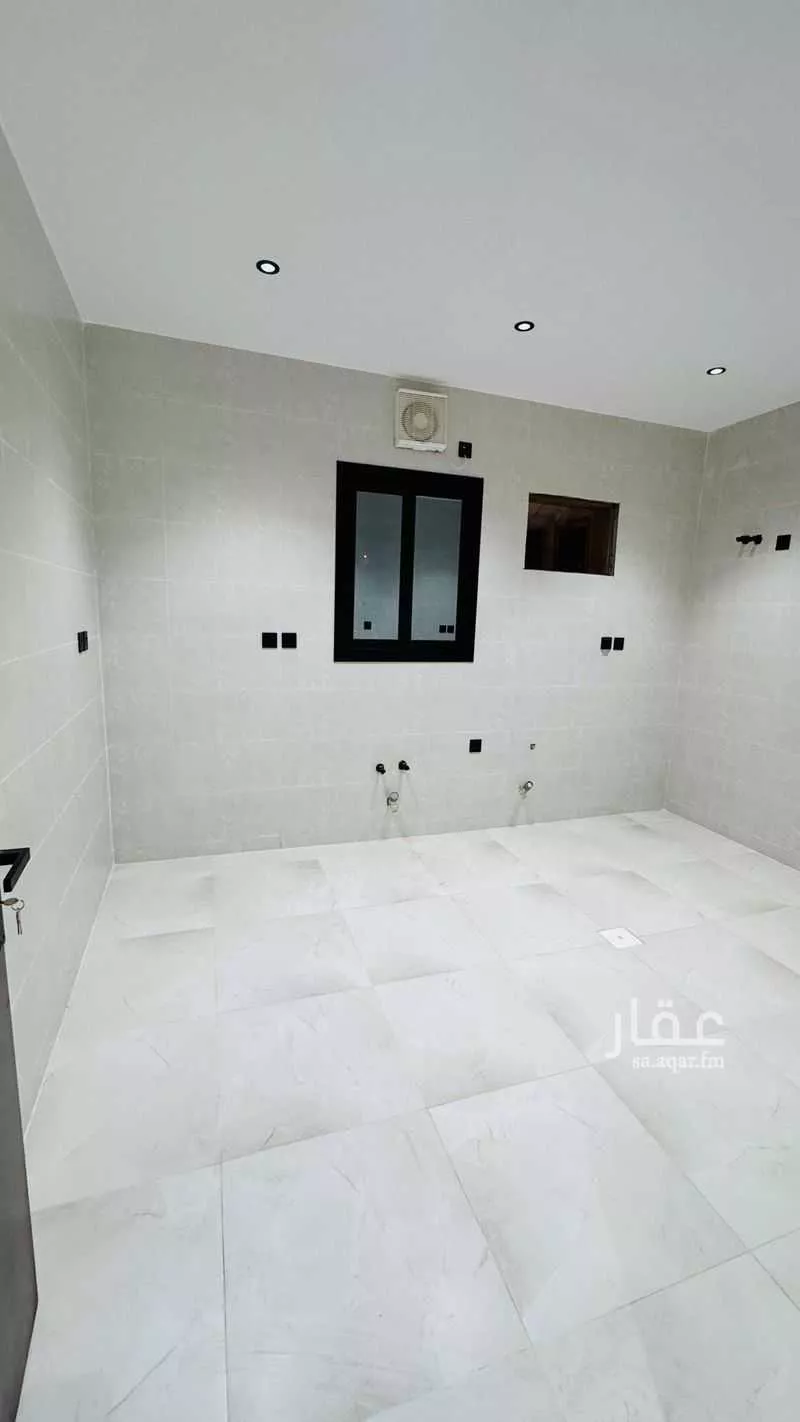 5 bedroom apartment in Ar Rayan 13