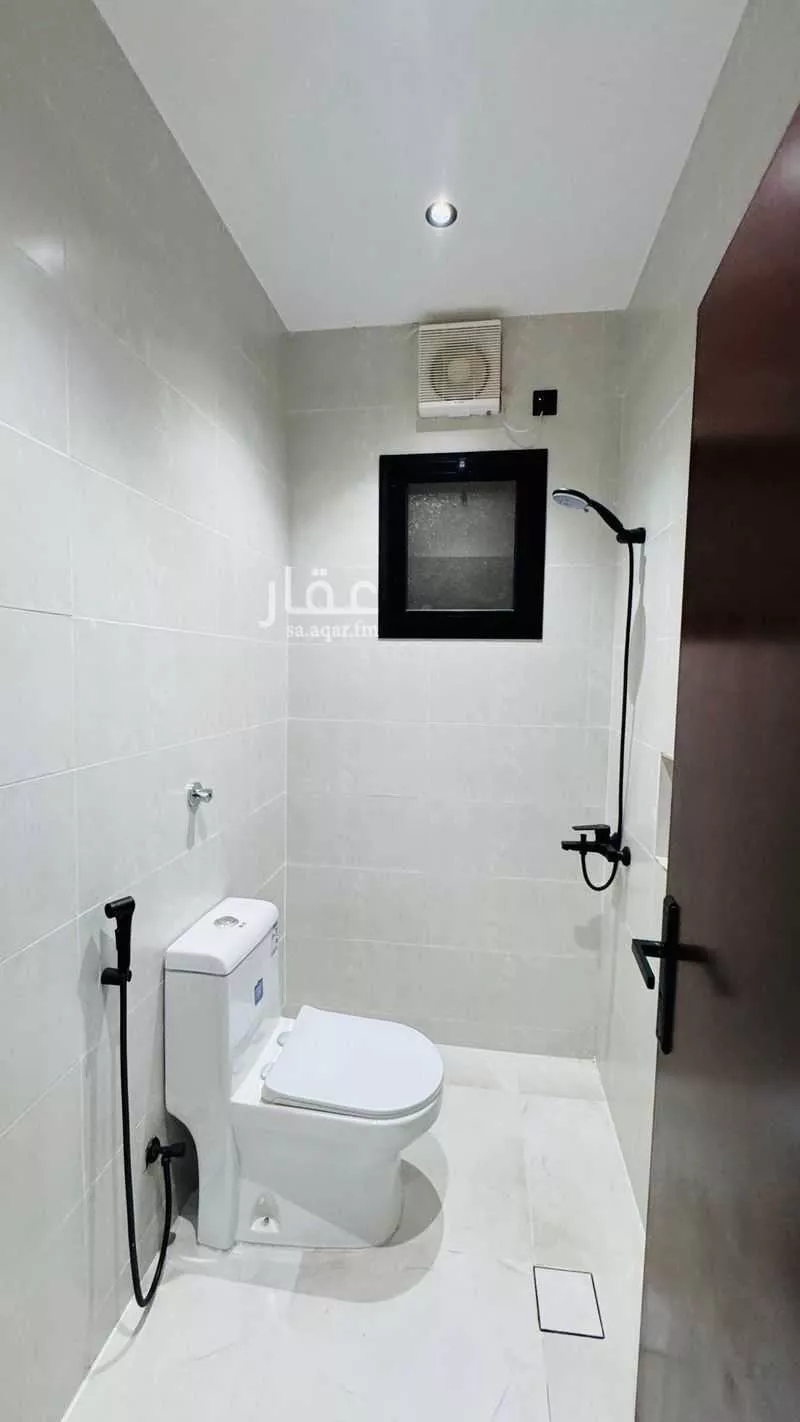 5 bedroom apartment in Ar Rayan 5