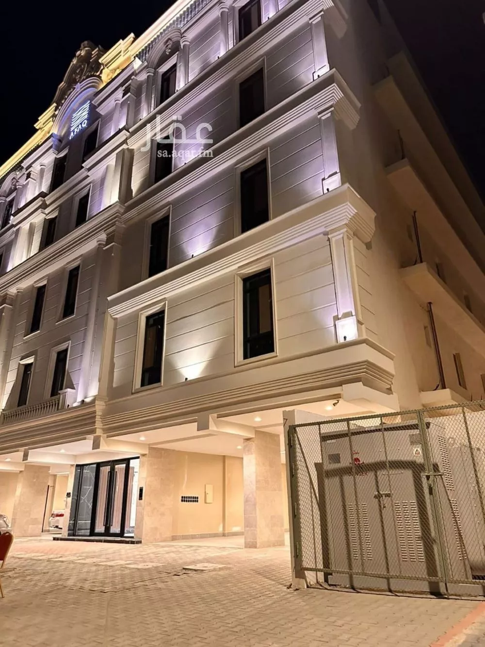 5 bedroom apartment in Taibah 4