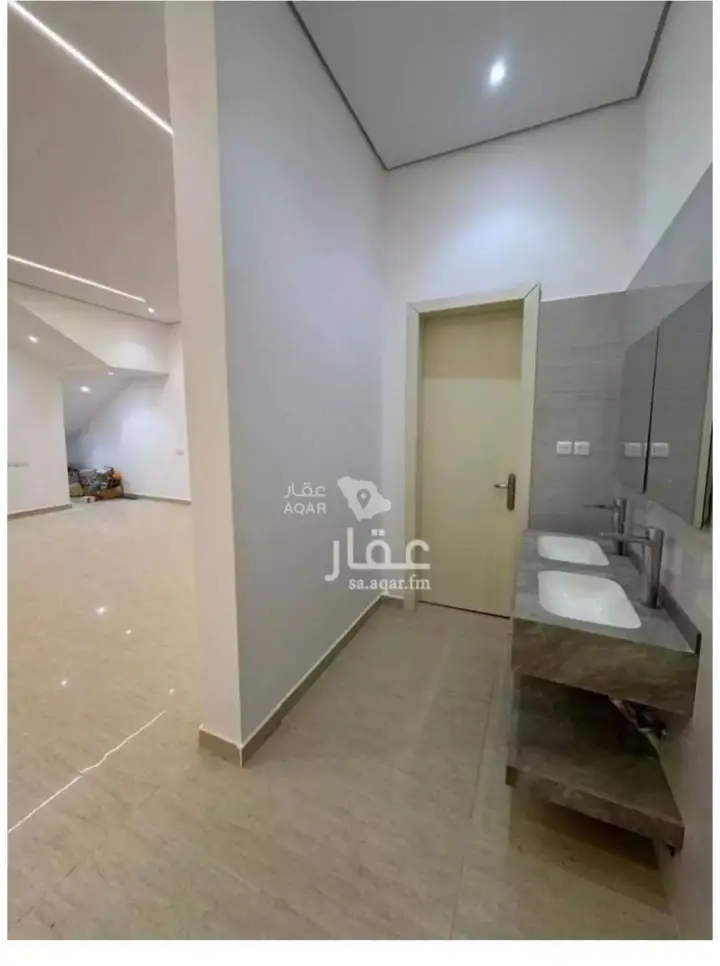 فيلا 4 غرف في ظهرة لبن، الرياض 2