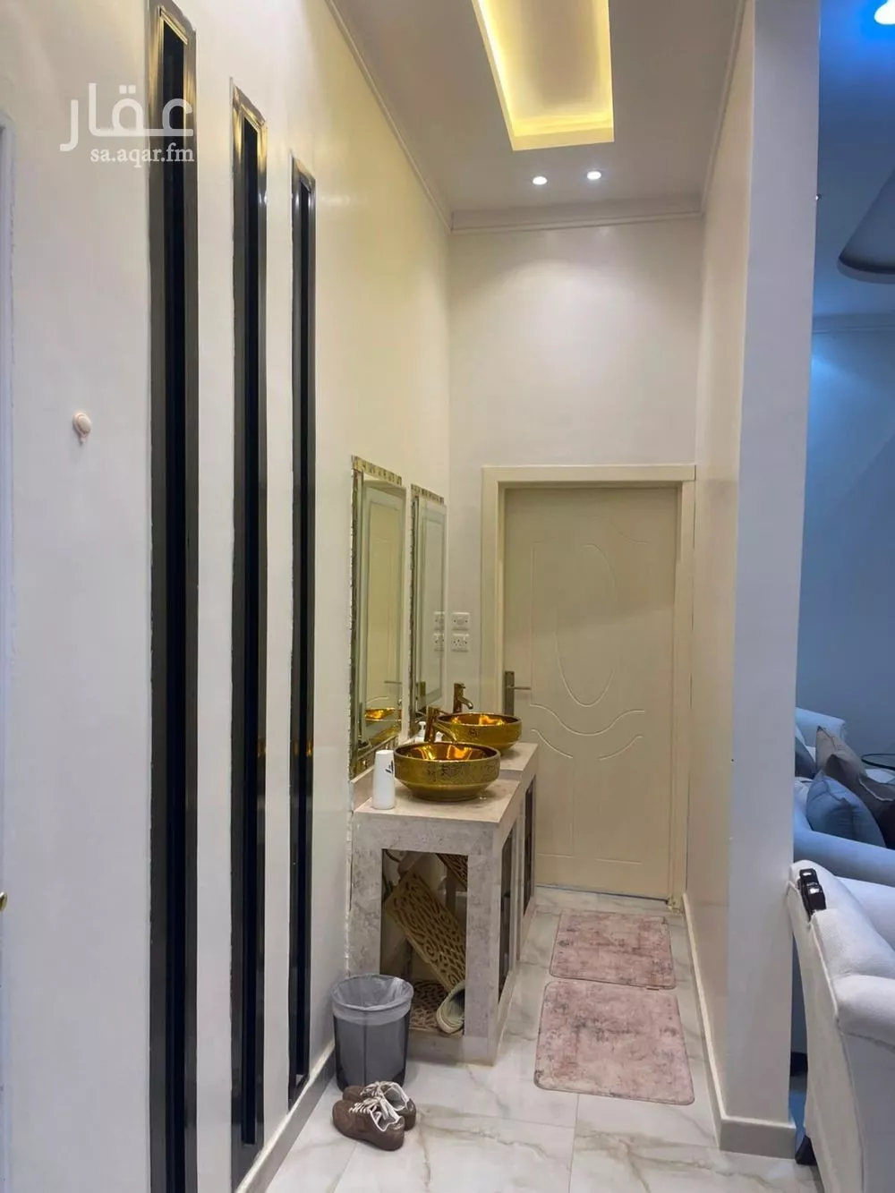 5 bedroom villa in Dhahrat Laban, Riyadh 19