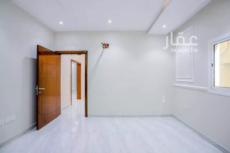 5 bedroom apartment in Taibah 2