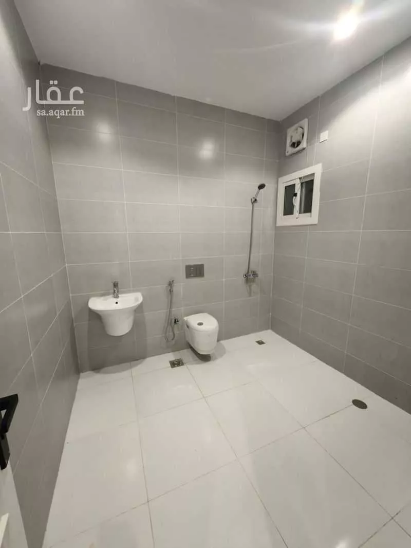 6 bedroom apartment in Al Wahah 17
