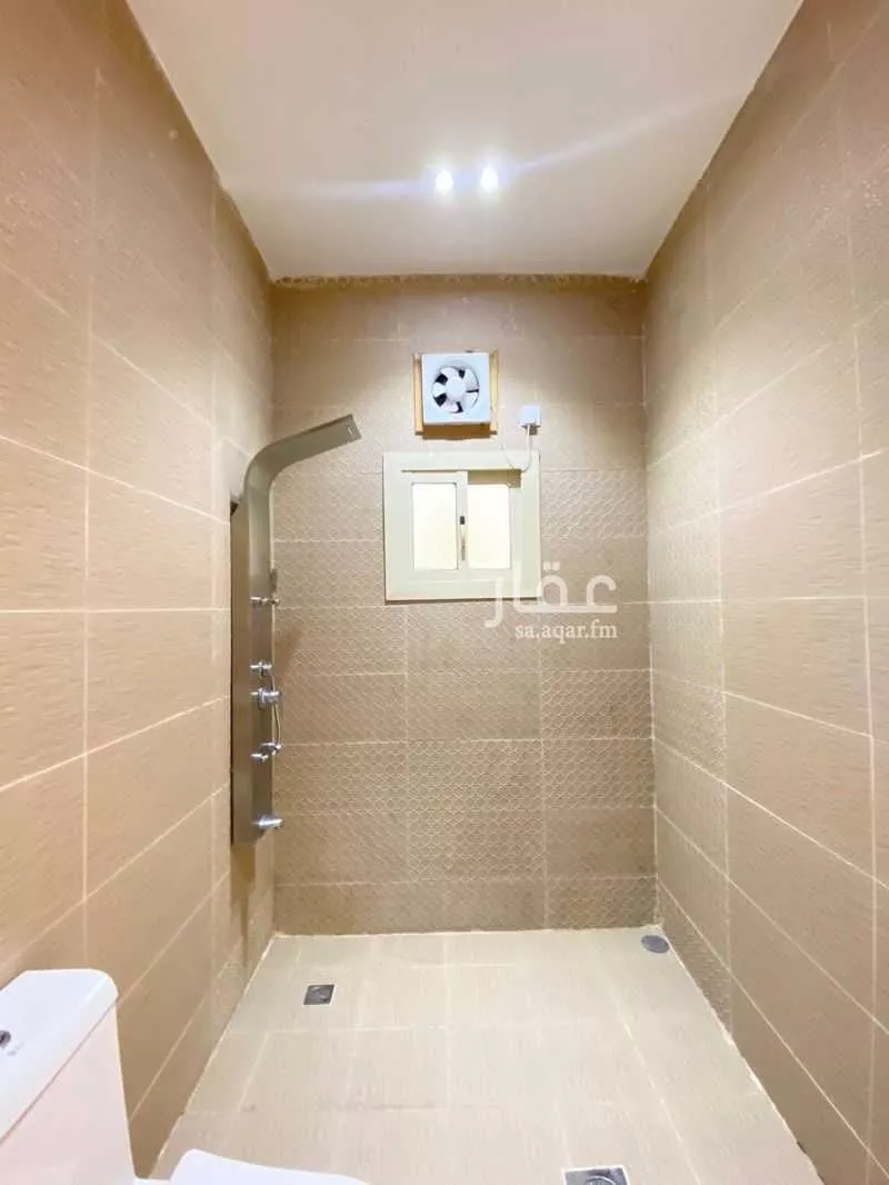 3 bedroom apartment in Al Salamah 11