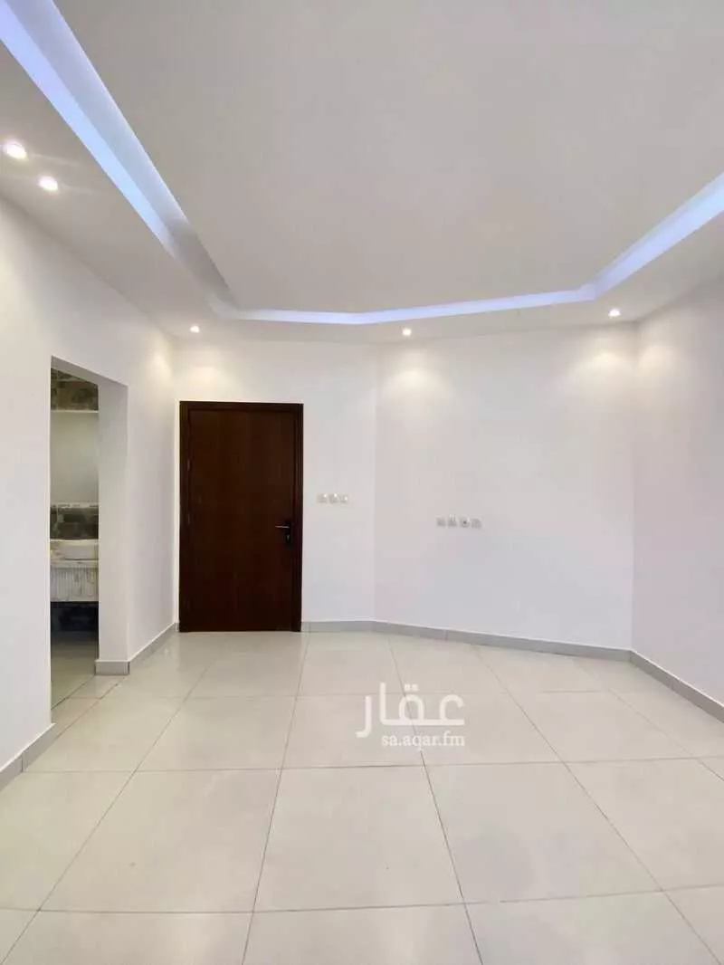 3 bedroom apartment in Al Salamah 7