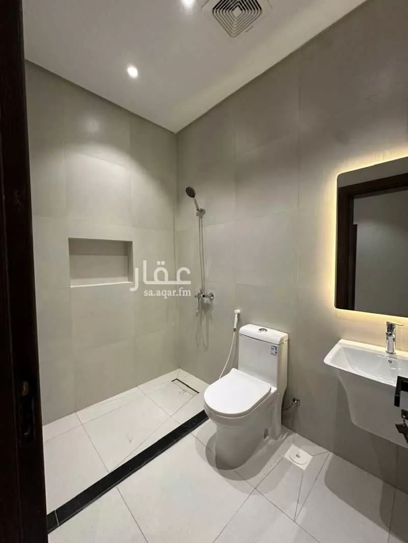 3 bedroom apartment in Al Marwa 4