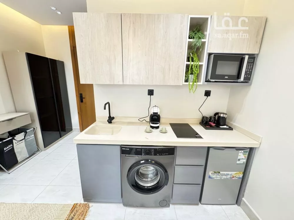 1 bedroom apartment in Al Salamah 3