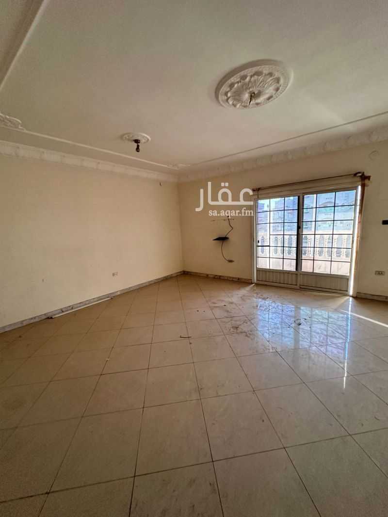 5 bedroom apartment in Al Safa, Jeddah 5