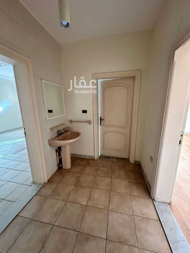 5 bedroom apartment in Al Safa, Jeddah 9