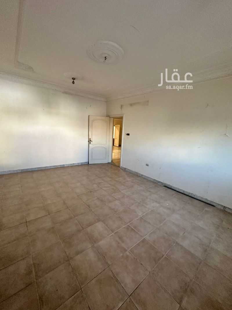 5 bedroom apartment in Al Safa, Jeddah 13